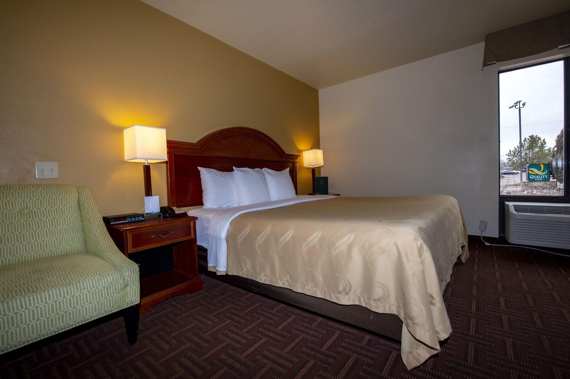 Quality Inn Colorado Springs South Экстерьер фото