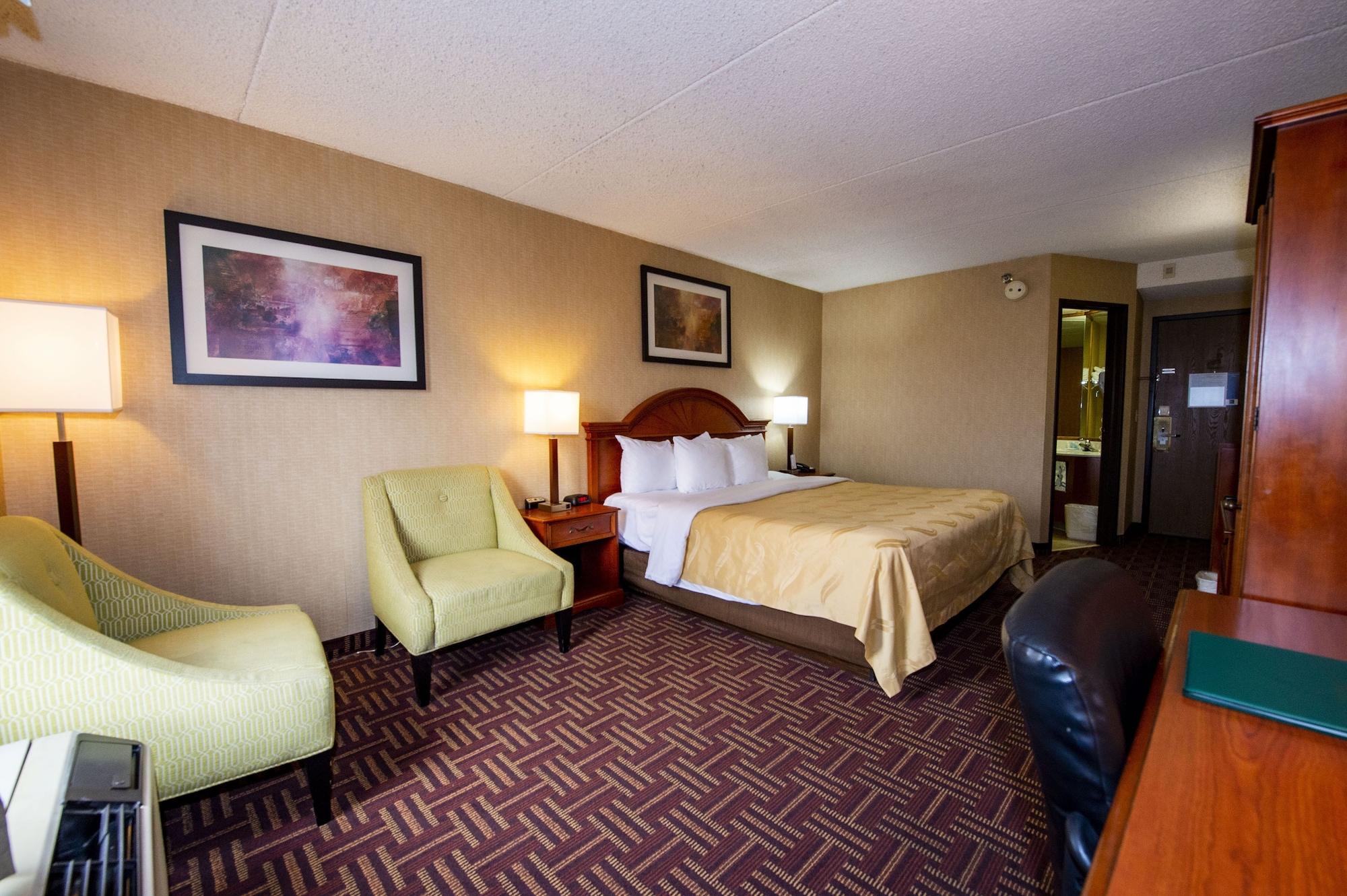 Quality Inn Colorado Springs South Экстерьер фото