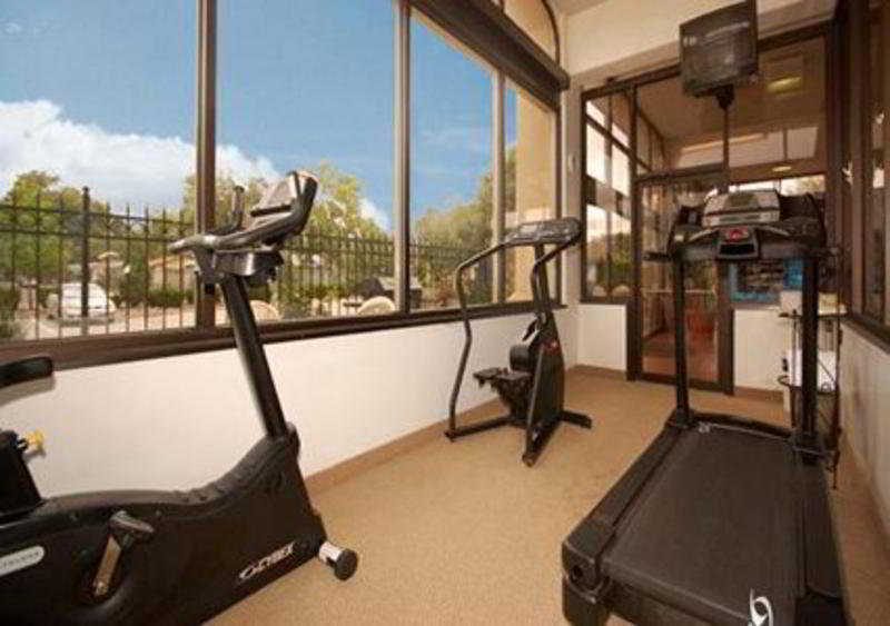 Quality Inn Colorado Springs South Экстерьер фото